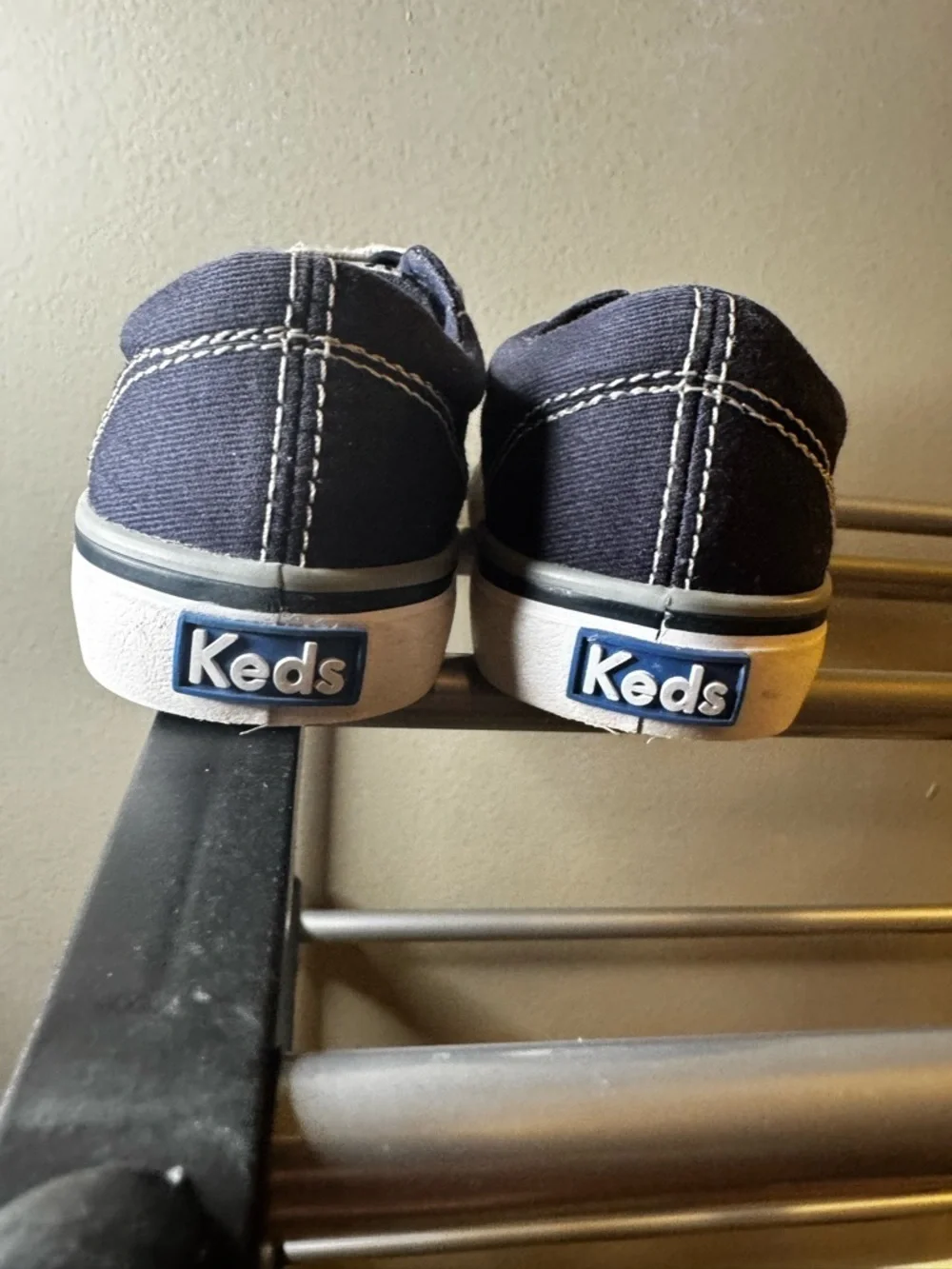 EUC Keds Kids Navy Canvas Sneakers with White Soles Toddler Size 8